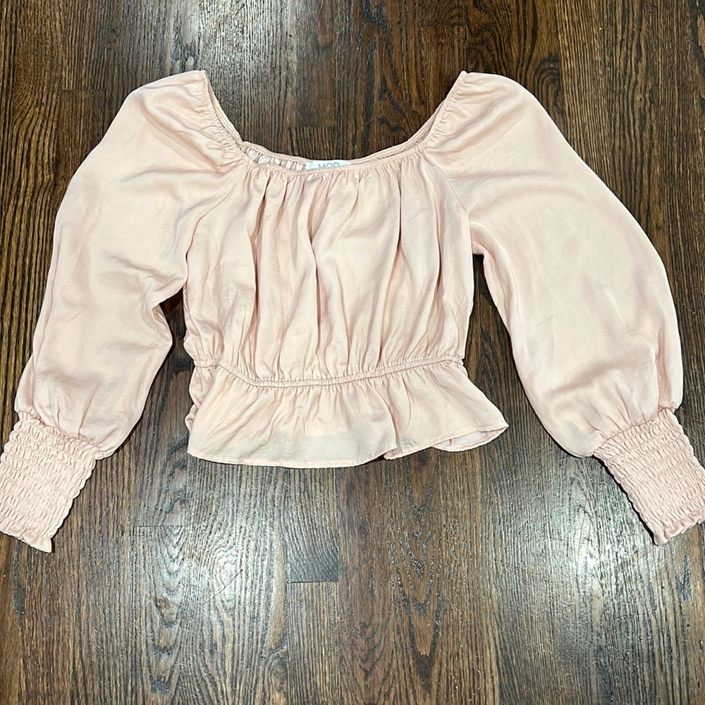 MOD Boutique rose colored peplum top